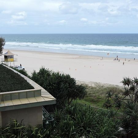 President Holiday Apartments - Absolute Beachfront Gold Coast Dış mekan fotoğraf