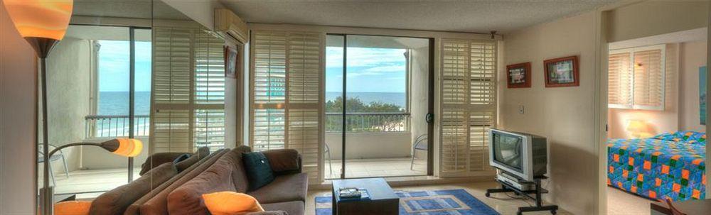 President Holiday Apartments - Absolute Beachfront Gold Coast Dış mekan fotoğraf